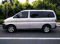 丽江旅游包车-国产商务车